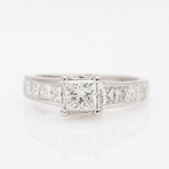 Princess Cut 14k White Gold 1ct++ Ring - Picture 2 of 3